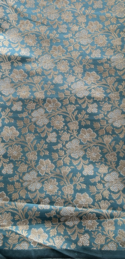 Mangalagiri Plain Pattu Saree Aqua Blue colored complemented with a mangalagiri Gap Border - Sampradaya Designer Studio