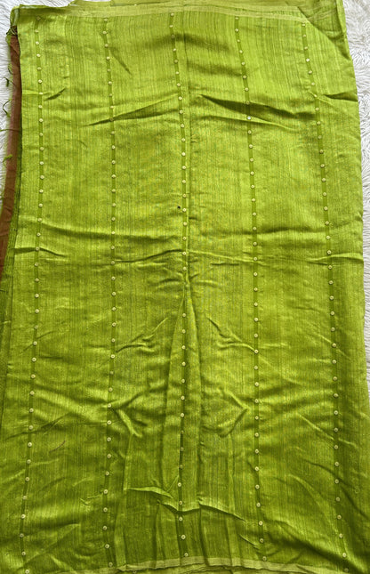Pure Matka and Muslin Saree Green Colored Complemented with a Borderless. - Sampradaya Designer Studio