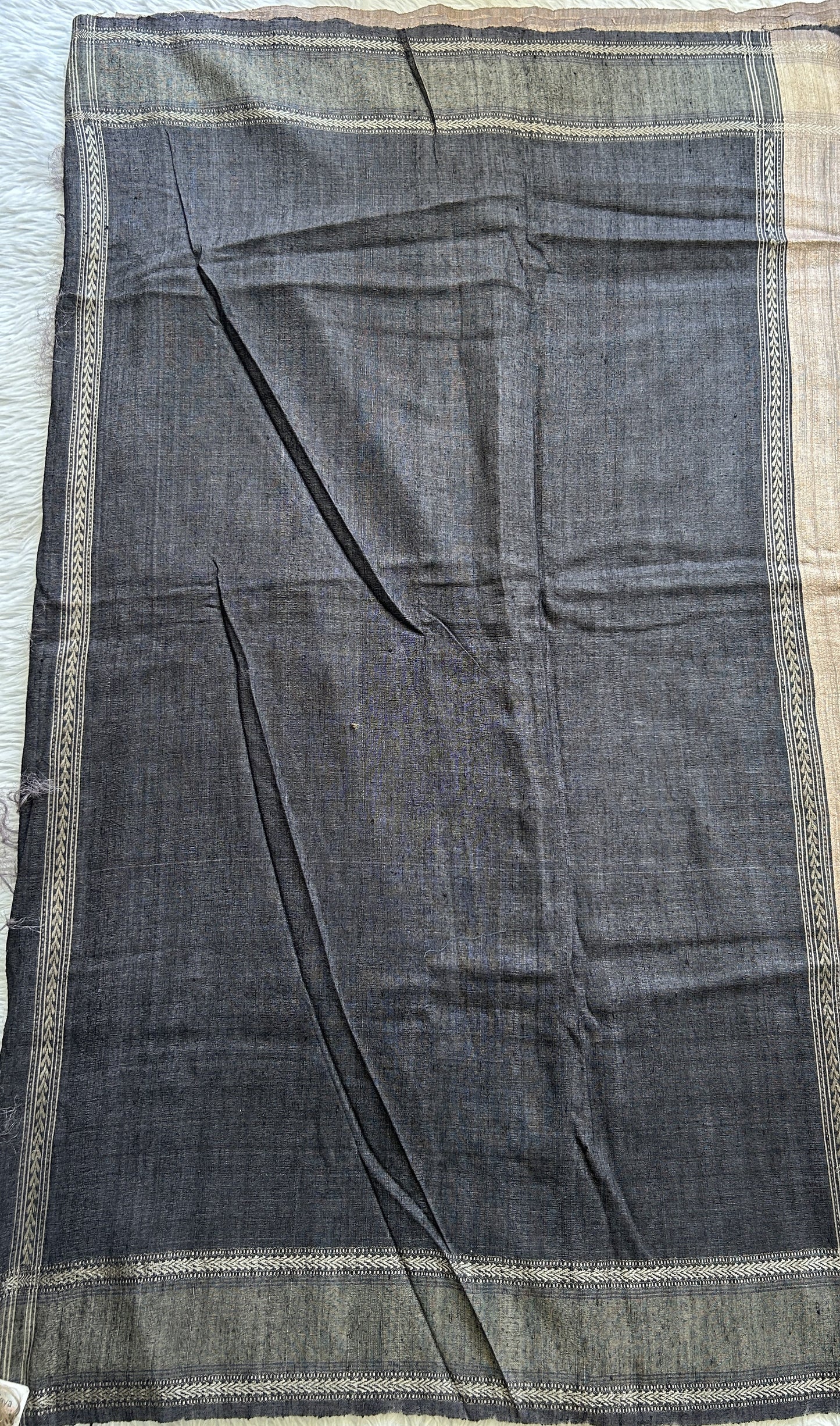 Pure Matka and Muslin Saree Beige Colored Complemented with a Thread Border. - Sampradaya Designer Studio