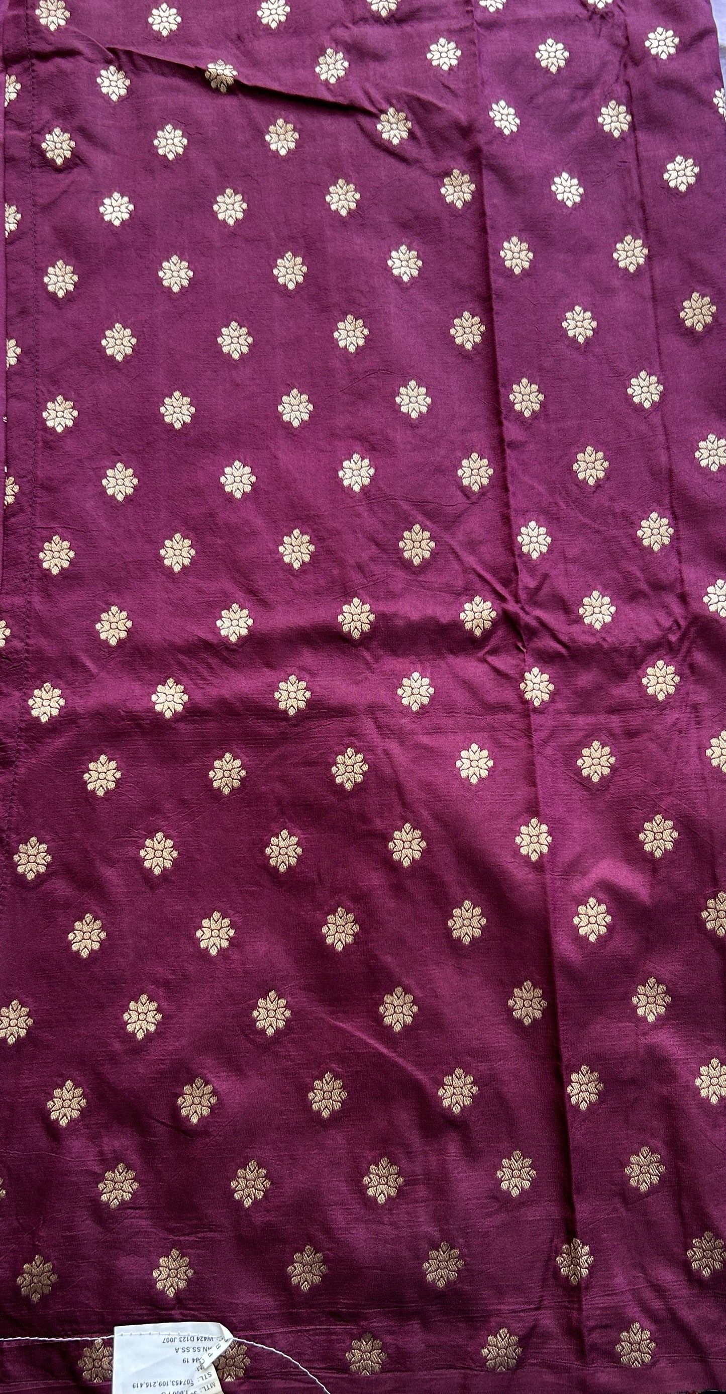 Mona Silk Saree Lavender Colored Paired with a Buti Border. - Sampradaya Designer Studio