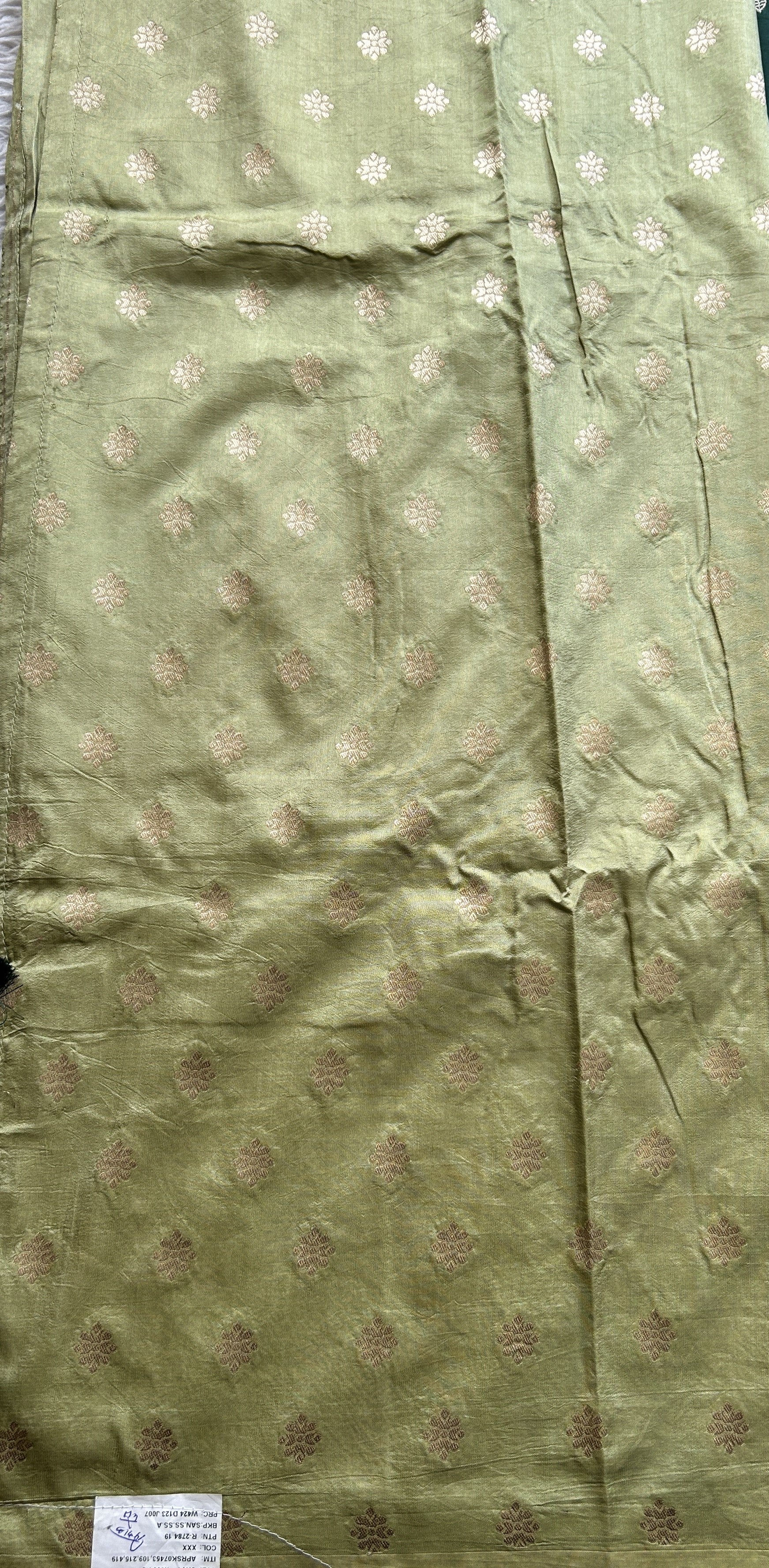 Mona Silk Saree Dark Green Colored Paired with a Buti Border. - Sampradaya Designer Studio