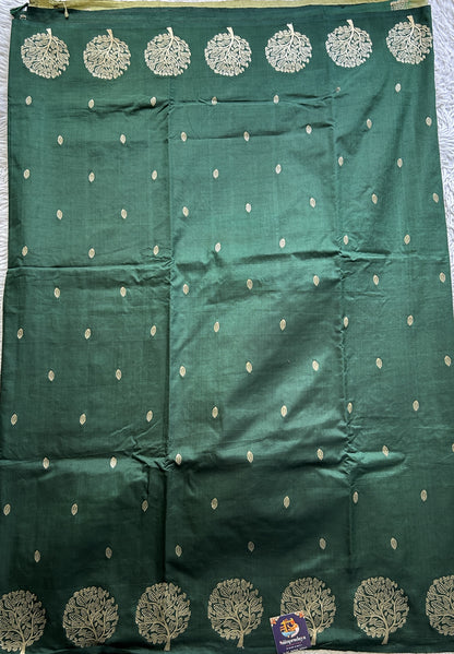 Semi Georgette Saree Green Colored Paired with a Zari Border. - Sampradaya Designer Studio