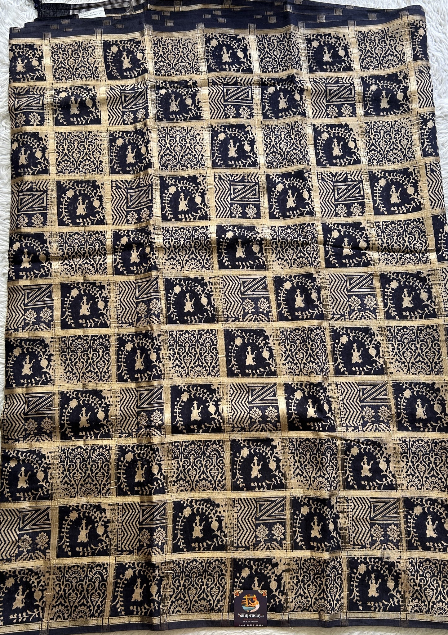 Dola Crepe Saree Navy Blue Colored Complemented with a Borderless. - Sampradaya Designer Studio