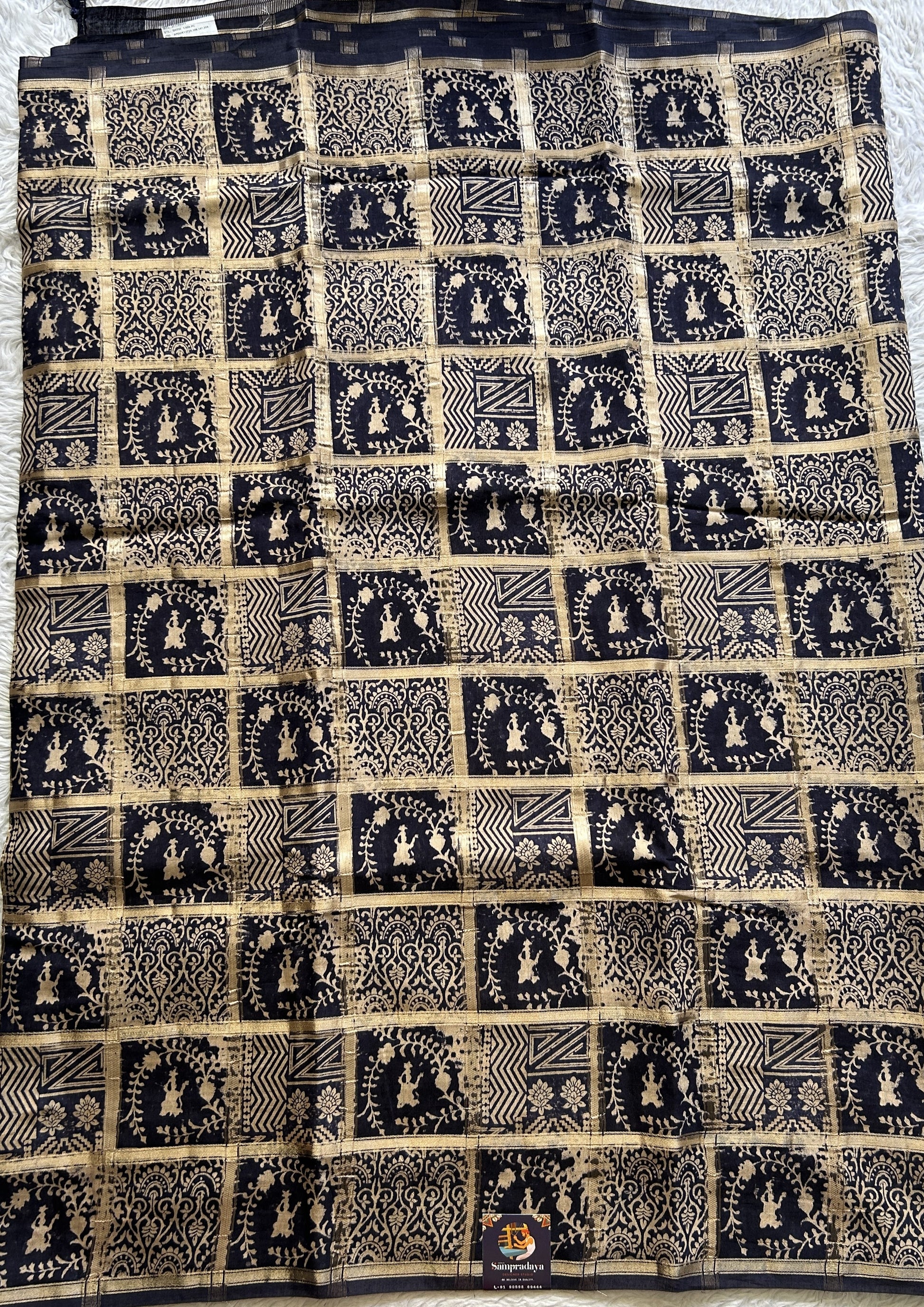 Dola Crepe Saree Navy Blue Colored Complemented with a Borderless. - Sampradaya Designer Studio