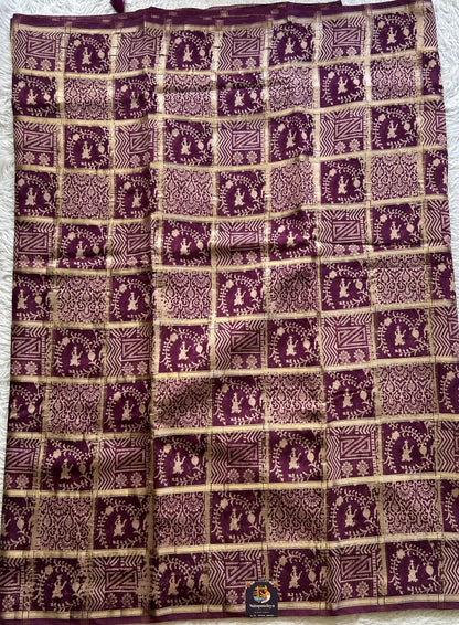 Dola Crepe Saree Purple Colored Complemented with a Borderless. - Sampradaya Designer Studio