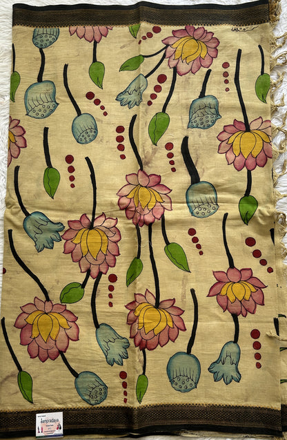 Pen Kalamkari Cream Colored Dupatta With a Zari Border. - Sampradaya Designer Studio
