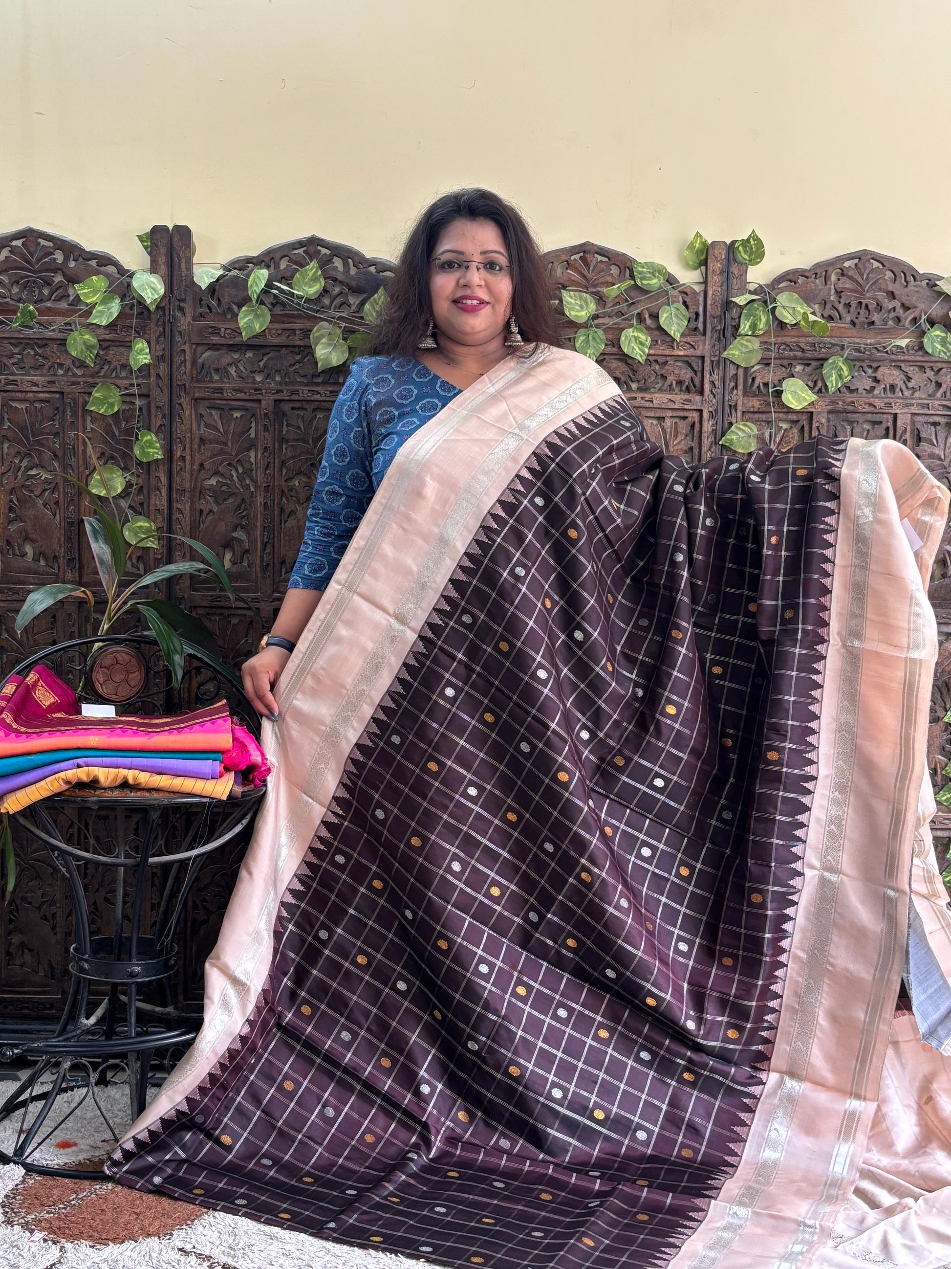 Gadwal Silk Saree Brown Colored Complemented With a Zari Border. - Sampradaya Designer Studio