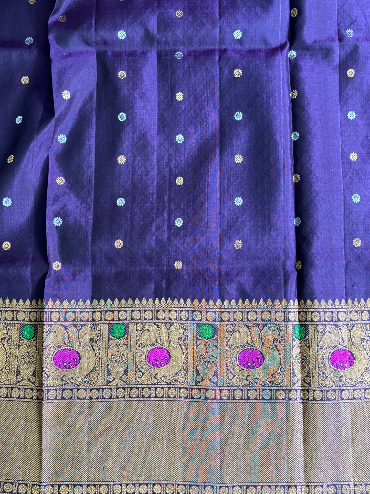 Gadwal Silk Saree Purple Colored Complemented With a Zari Border. - Sampradaya Designer Studio