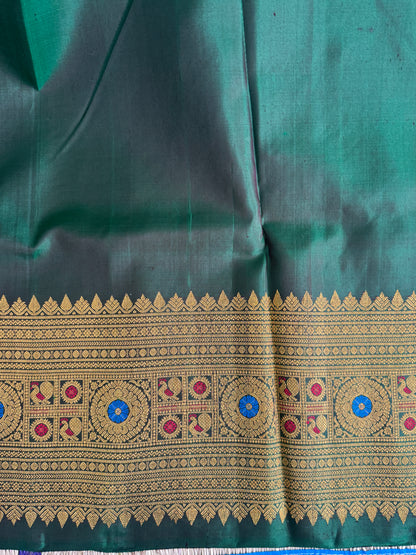 Bottle Green Gadwal Silk Saree with Gold Zari Border — Pure Handloom | Silk Mark Certified