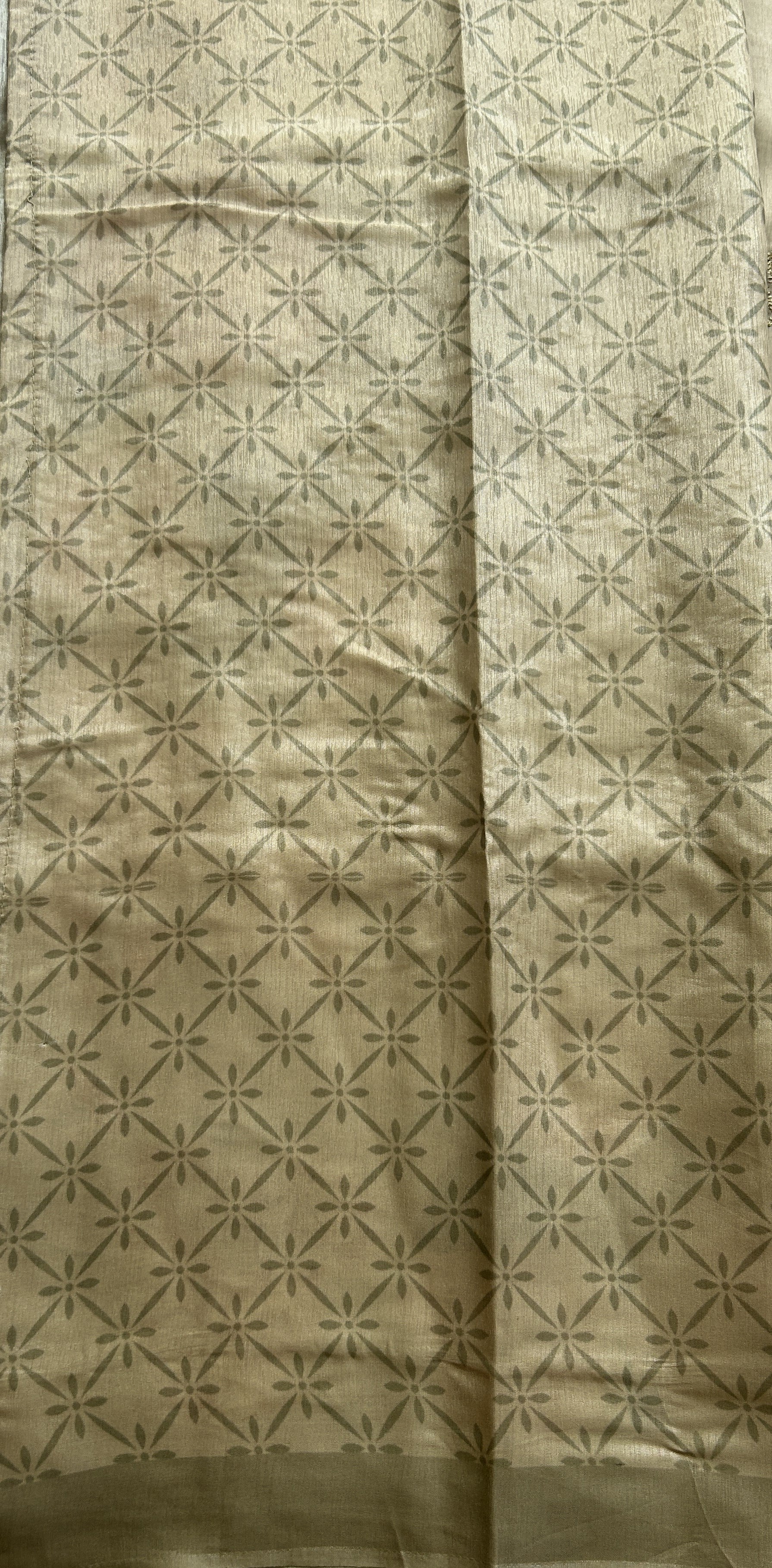Banarasi Soft Silk Saree Olive Green Colored Complemented with a Plain Border. - Sampradaya Designer Studio