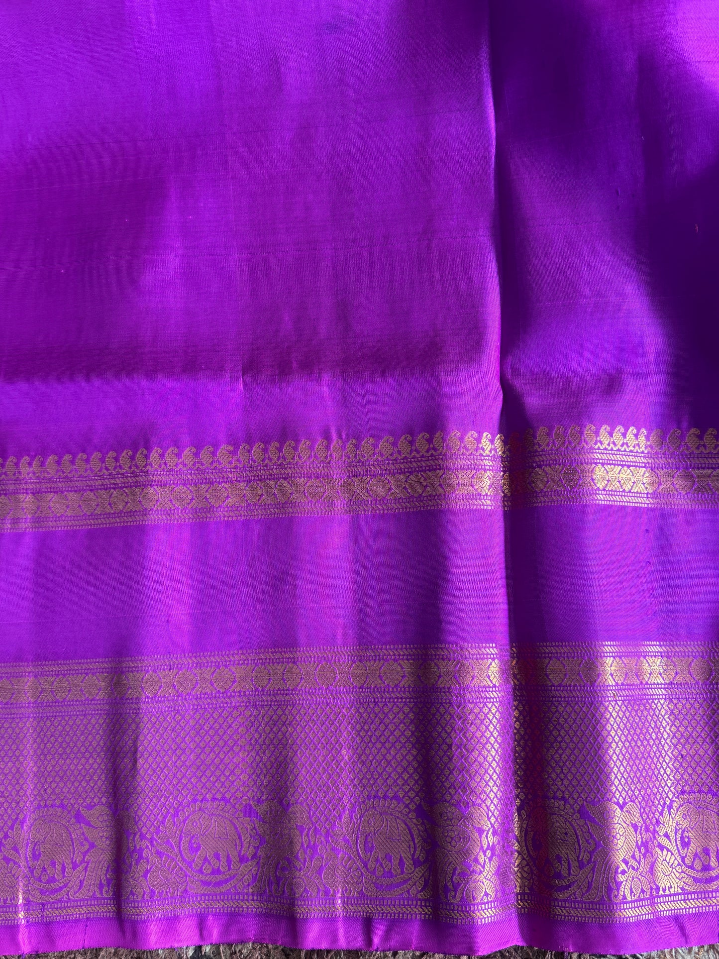 Violet Gadwal Silk Saree with Gold Zari Border — Pure Handloom | Silk Mark Certified