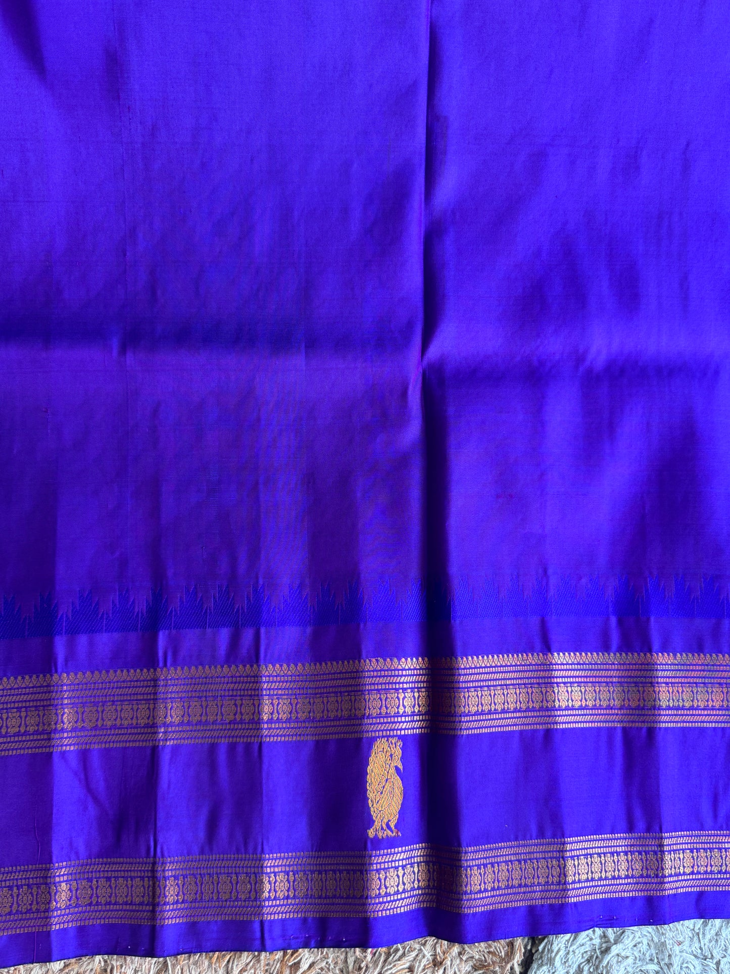 Lavender Gadwal Silk Saree with Gold Zari Border — Pure Handloom | Silk Mark Certified