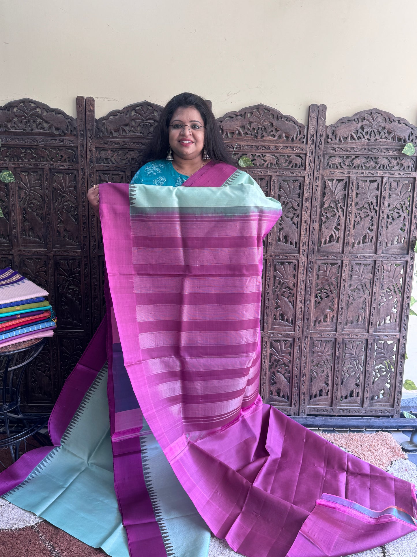 Sea Green Gadwal Silk Saree with Gold Zari Border — Pure Handloom | Silk Mark Certified