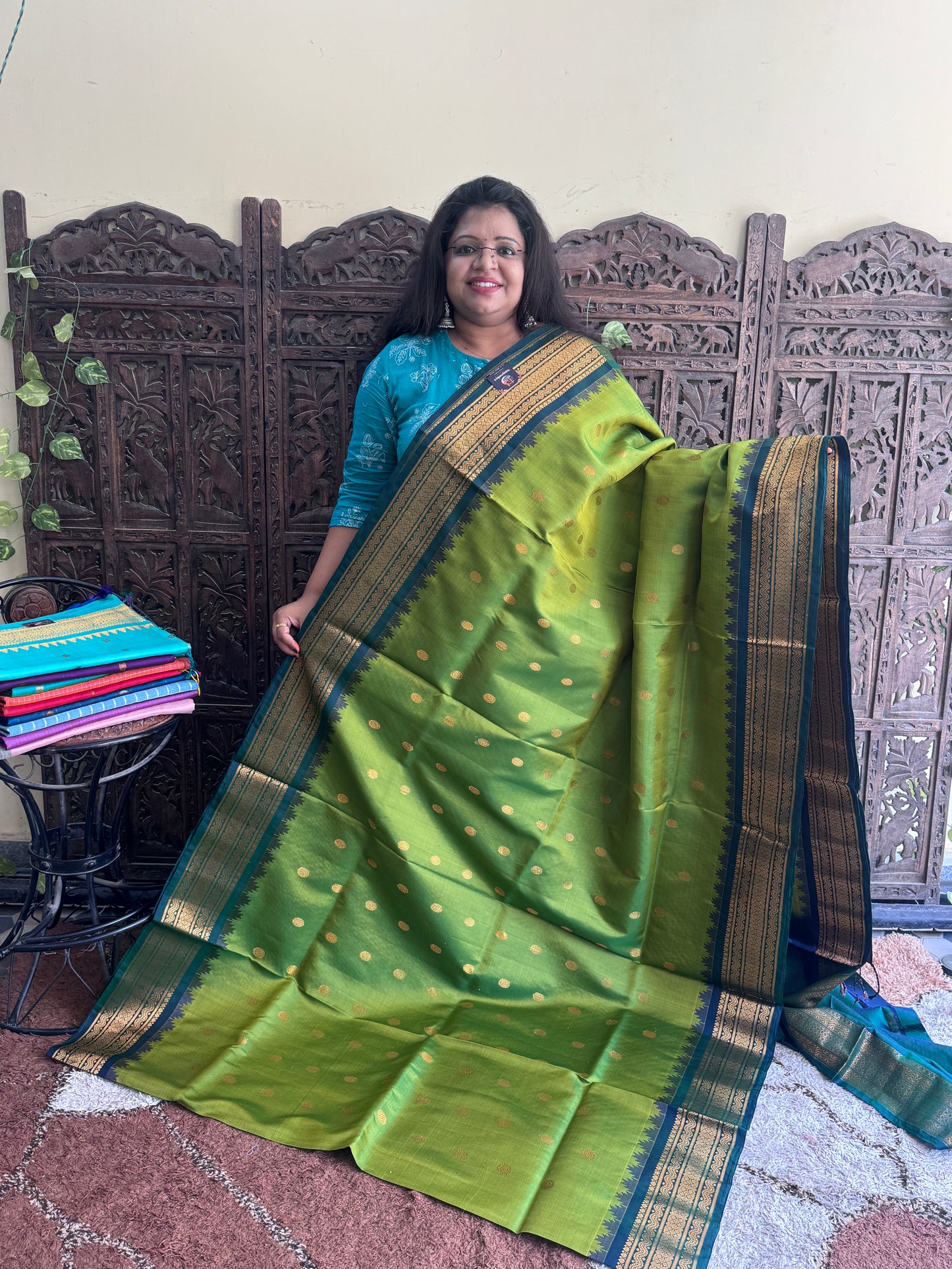 Green Gadwal Silk Saree with Gold Zari Border — Pure Handloom | Silk Mark Certified
