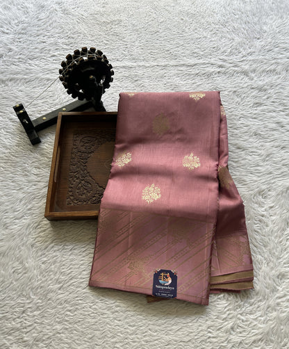 Mona Silk Saree Onion Pink Colored Complemented with a Mushrur Border. - Sampradaya Designer Studio
