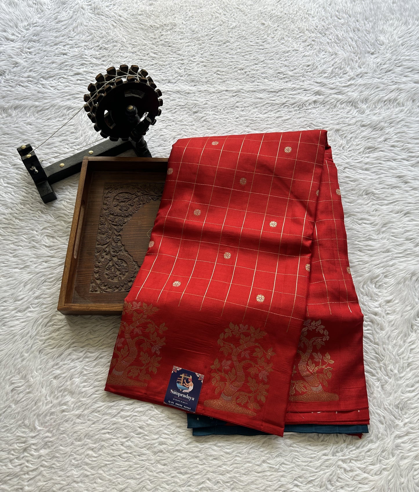 Mona Silk Checks Saree Red Colored Complemented with a Buti Border. - Sampradaya Designer Studio