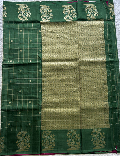 Mona Silk Checks Saree Dark Green Colored Complemented with a Buti Border. - Sampradaya Designer Studio