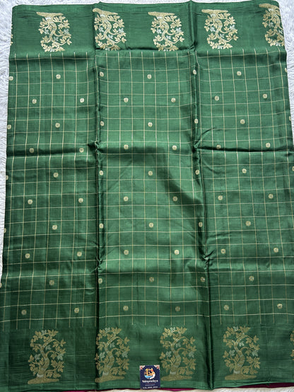 Mona Silk Checks Saree Dark Green Colored Complemented with a Buti Border. - Sampradaya Designer Studio