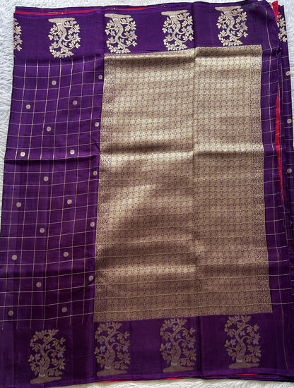 Mona Silk Checks Saree Violet Colored Complemented with a Buti Border. - Sampradaya Designer Studio