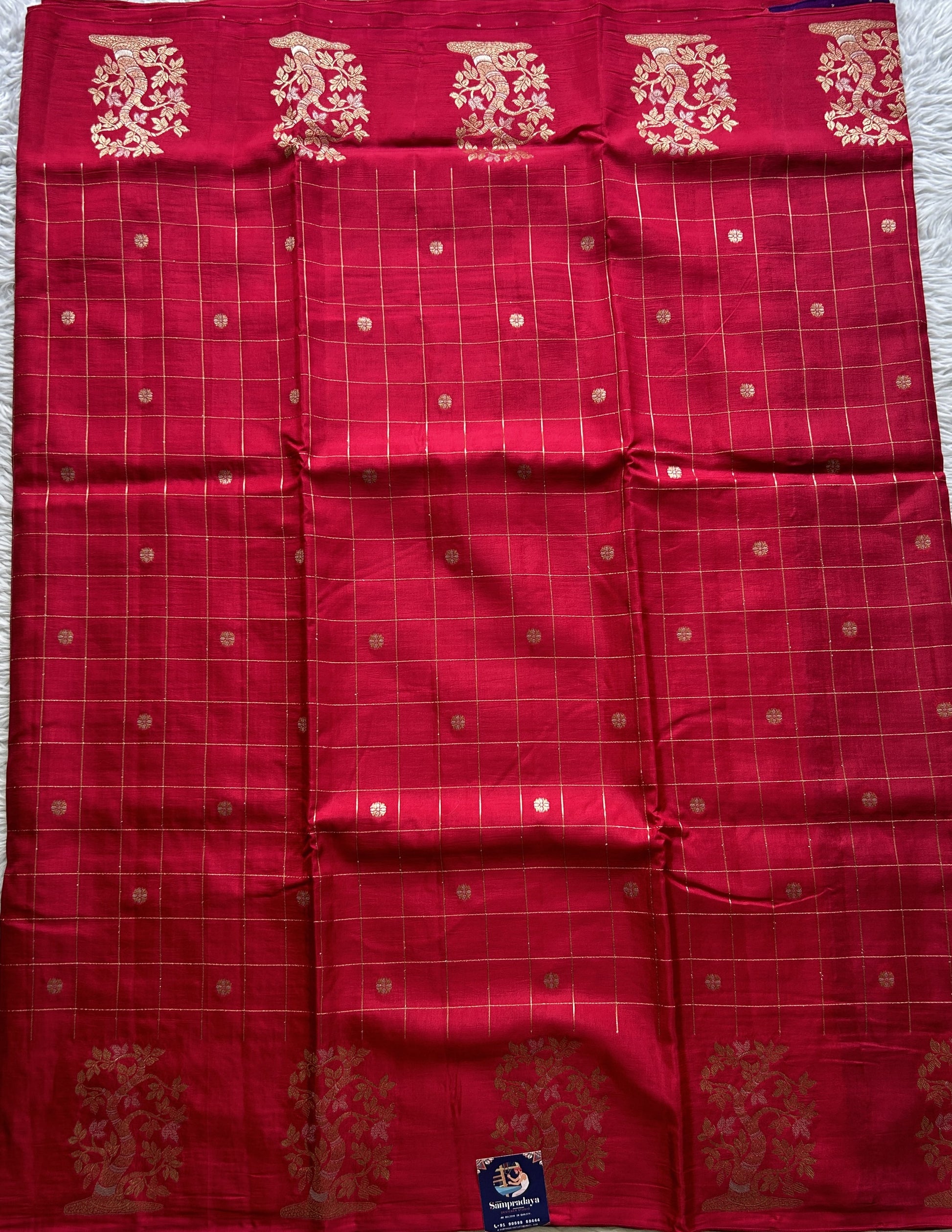 Mona Silk Checks Saree Hot Pink Colored Complemented with a Buti Border. - Sampradaya Designer Studio
