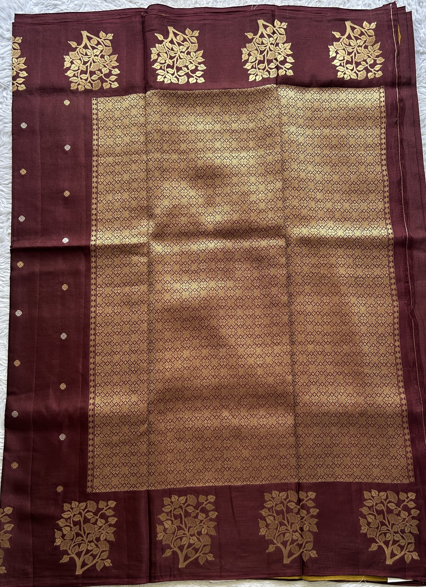 Mona Silk Saree Dark Brown Colored Complemented with a Buti Border. - Sampradaya Designer Studio