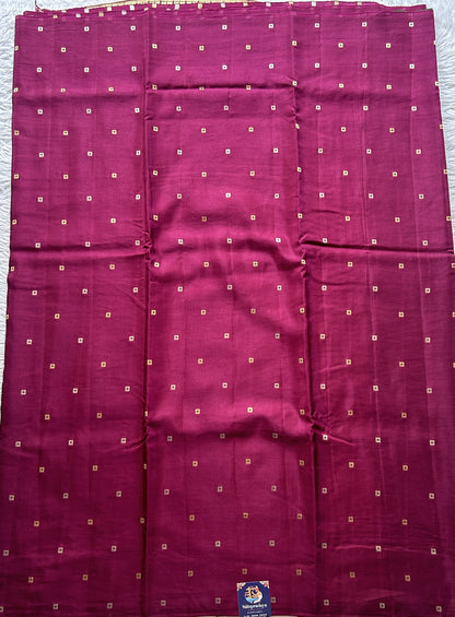 Mona Silk Saree Wine Colored Complemented with a Borderless. - Sampradaya Designer Studio