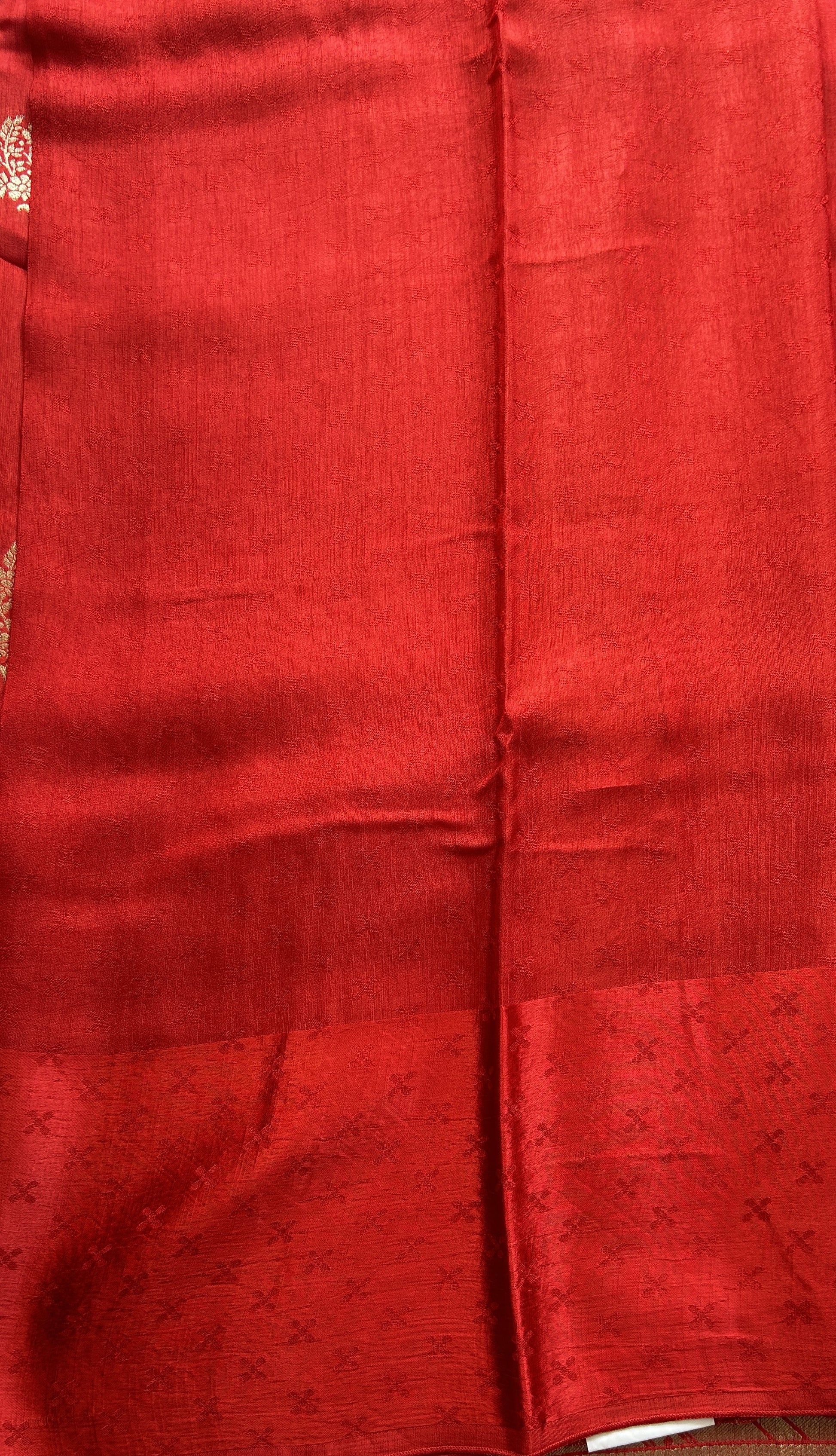 Mona Silk Saree Red Colored Complemented with a Mushrur Border. - Sampradaya Designer Studio
