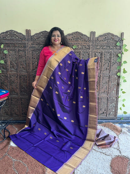 Pure Kanjivaram Silk Saree | Purple With Gold Zari Border | Handloom | Silk Mark Certified