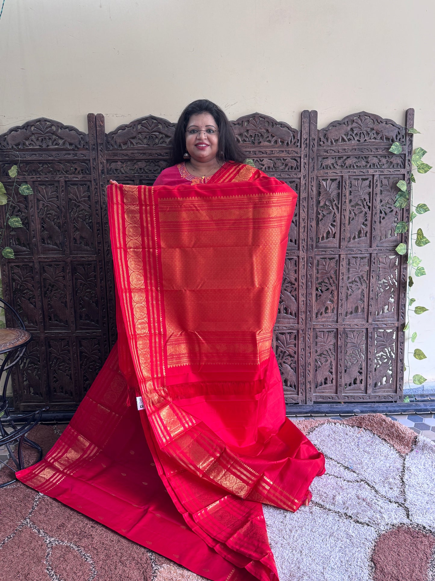 Pure Kanjivaram Silk Saree | Red With Gold Zari Border | Handloom | Silk Mark Certified