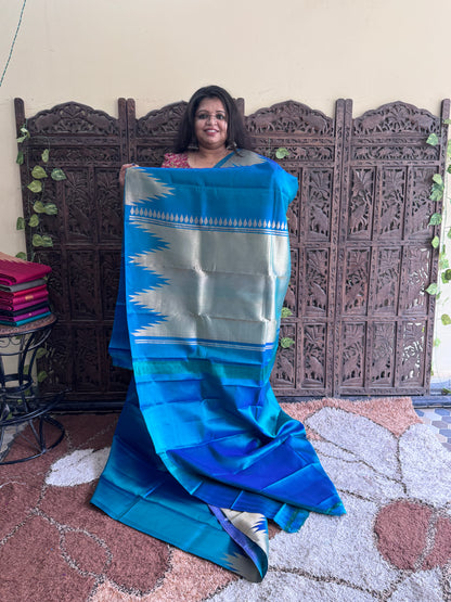 Pure Kanjivaram Silk Saree | Peacock Green With Gold Zari Border | Handloom | Silk Mark Certified