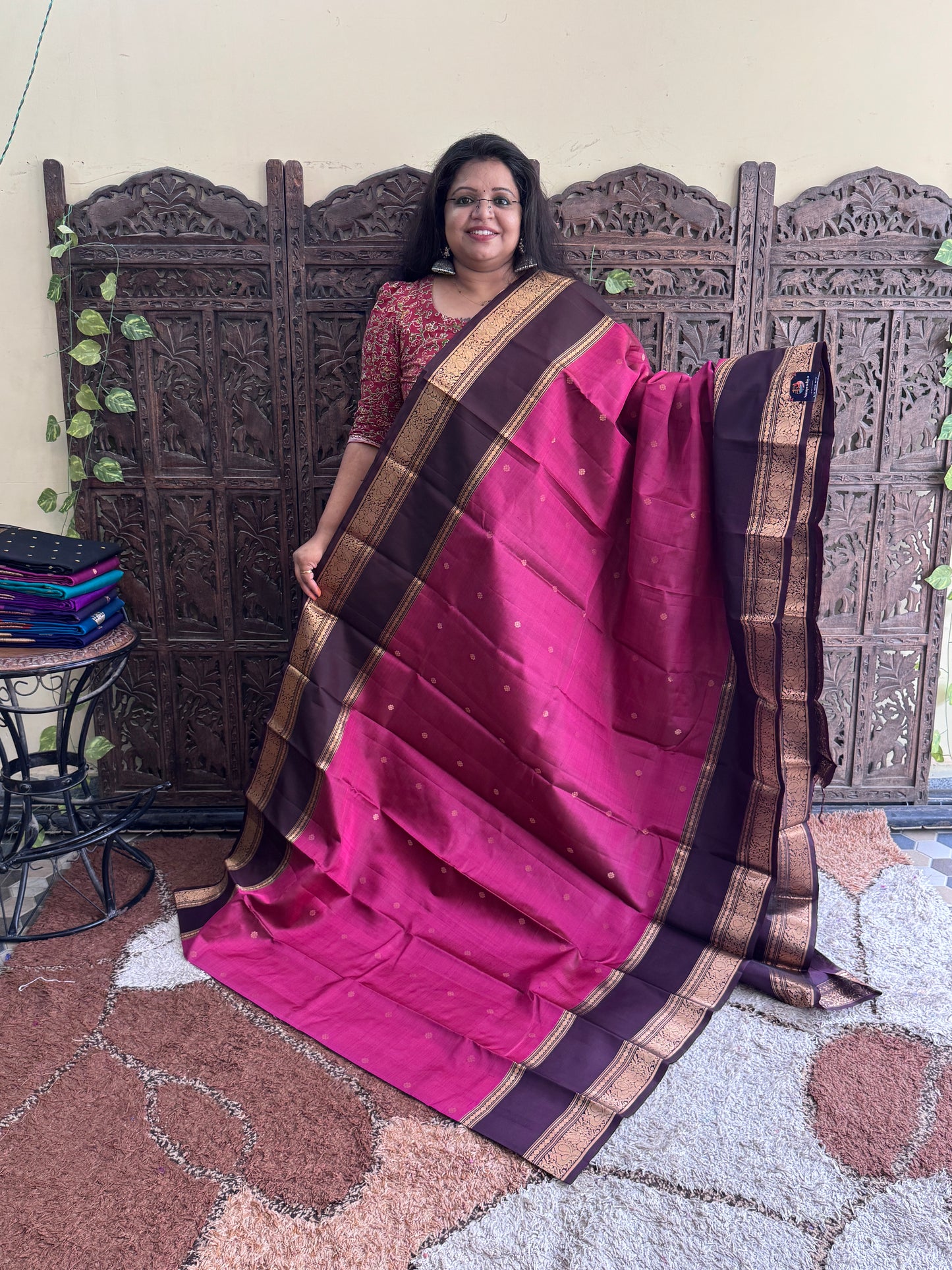 Pink Pure Kanjivaram Silk Saree | Gap Border With Peacock Butta | Handloom | Silk Mark Certified