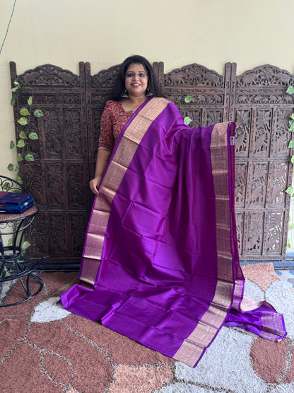 Pure Kanjivaram Silk Saree | Purple With Gold Zari Border | Handloom | Silk Mark Certified