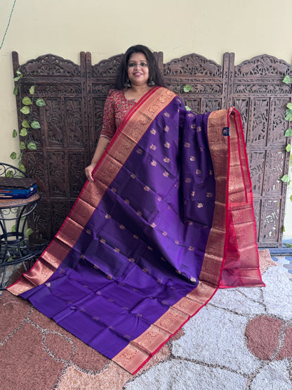 Pure Kanjivaram Silk Saree | Violet With Gold Zari Border | Handloom | Silk Mark Certified