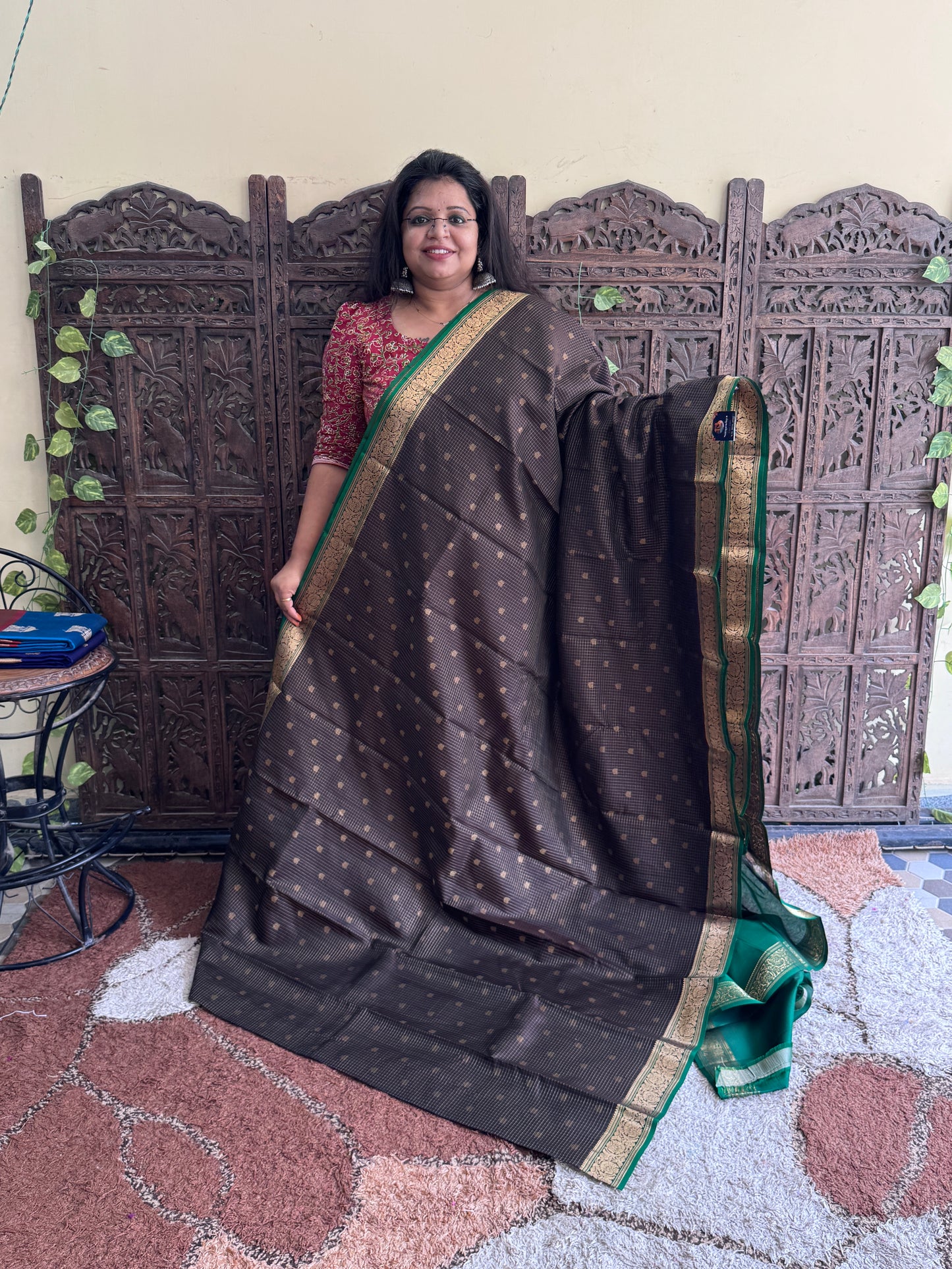 Pure Kanjivaram Silk Saree |Dark Brown With Gold Zari Border | Handloom | Silk Mark Certified