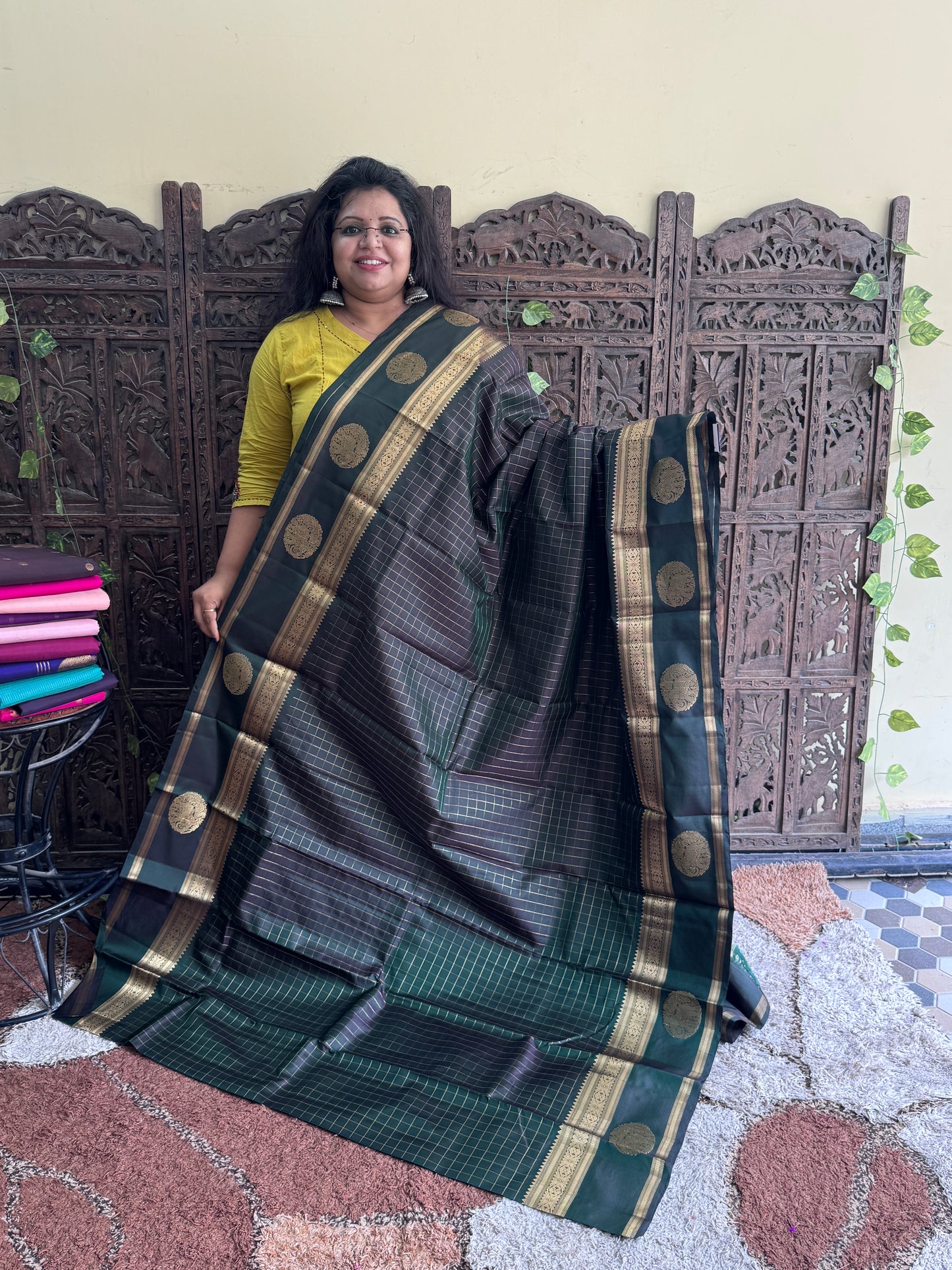 Bottle Green Pure Kanjivaram Silk Saree | Gap Border With Peacock Butta | Handloom | Silk Mark Certified