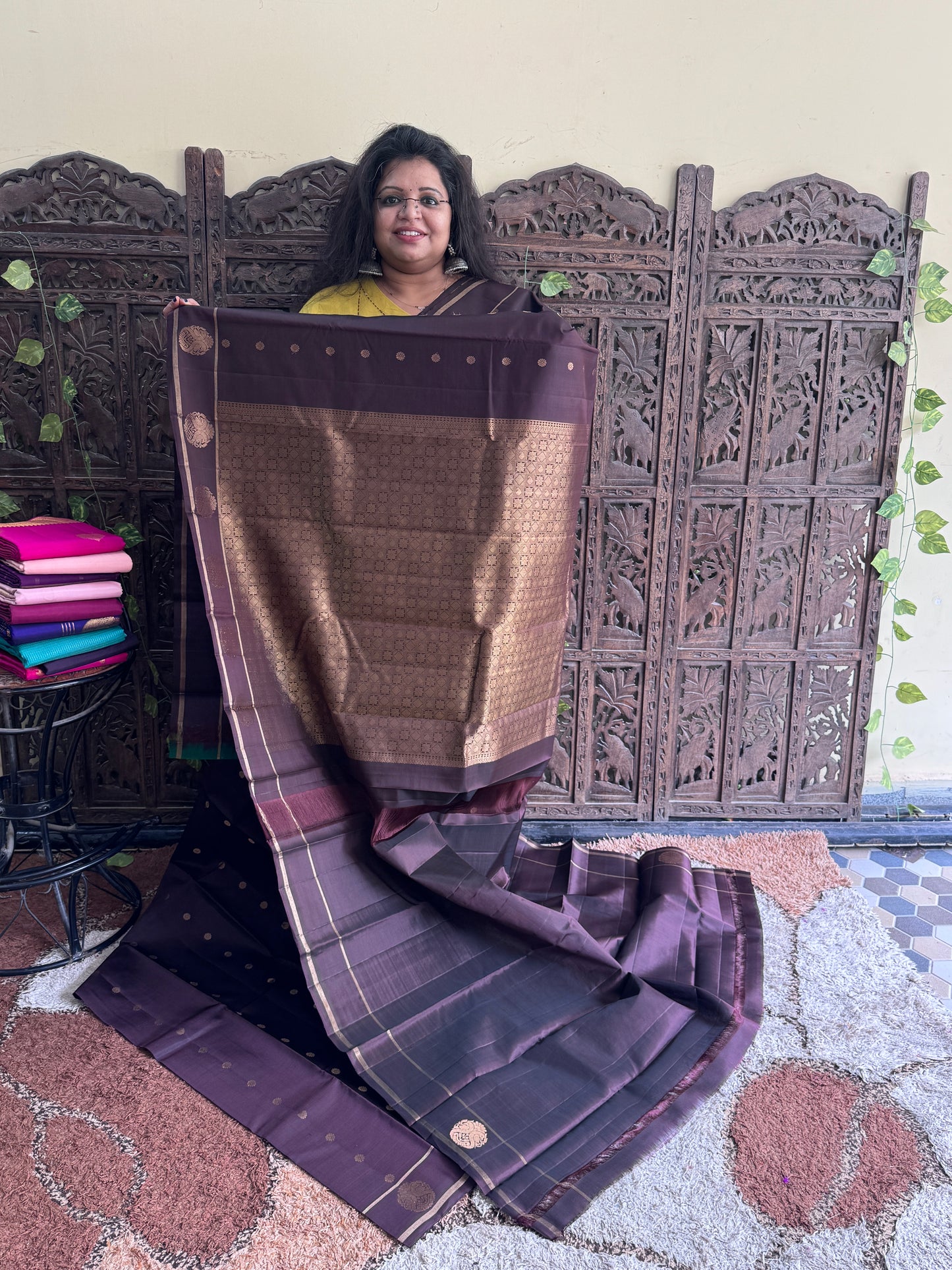 Brown Green Pure Kanjivaram Silk Saree | Gap Border With Peacock Butta | Handloom | Silk Mark Certified