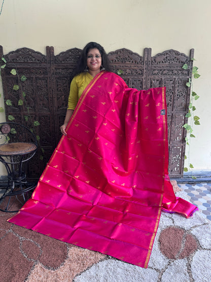 Pure Kanjivaram Silk Saree | Rani Pink With Gold Zari Border | Handloom | Silk Mark Certified