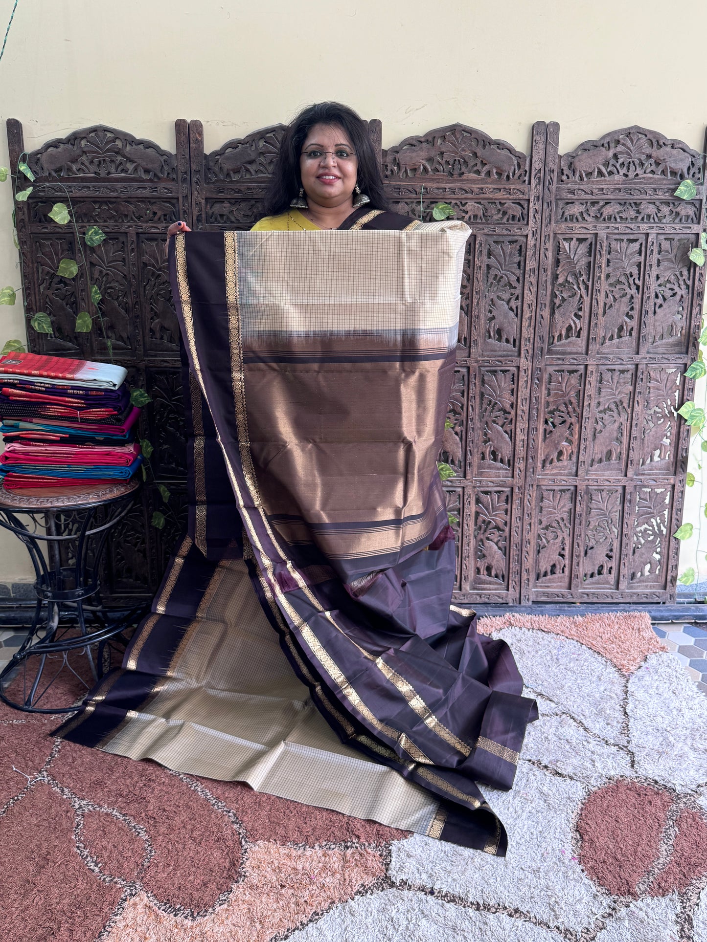 Beage Pure Kanjivaram Silk Saree | Gap Border With Peacock Butta | Handloom | Silk Mark Certified
