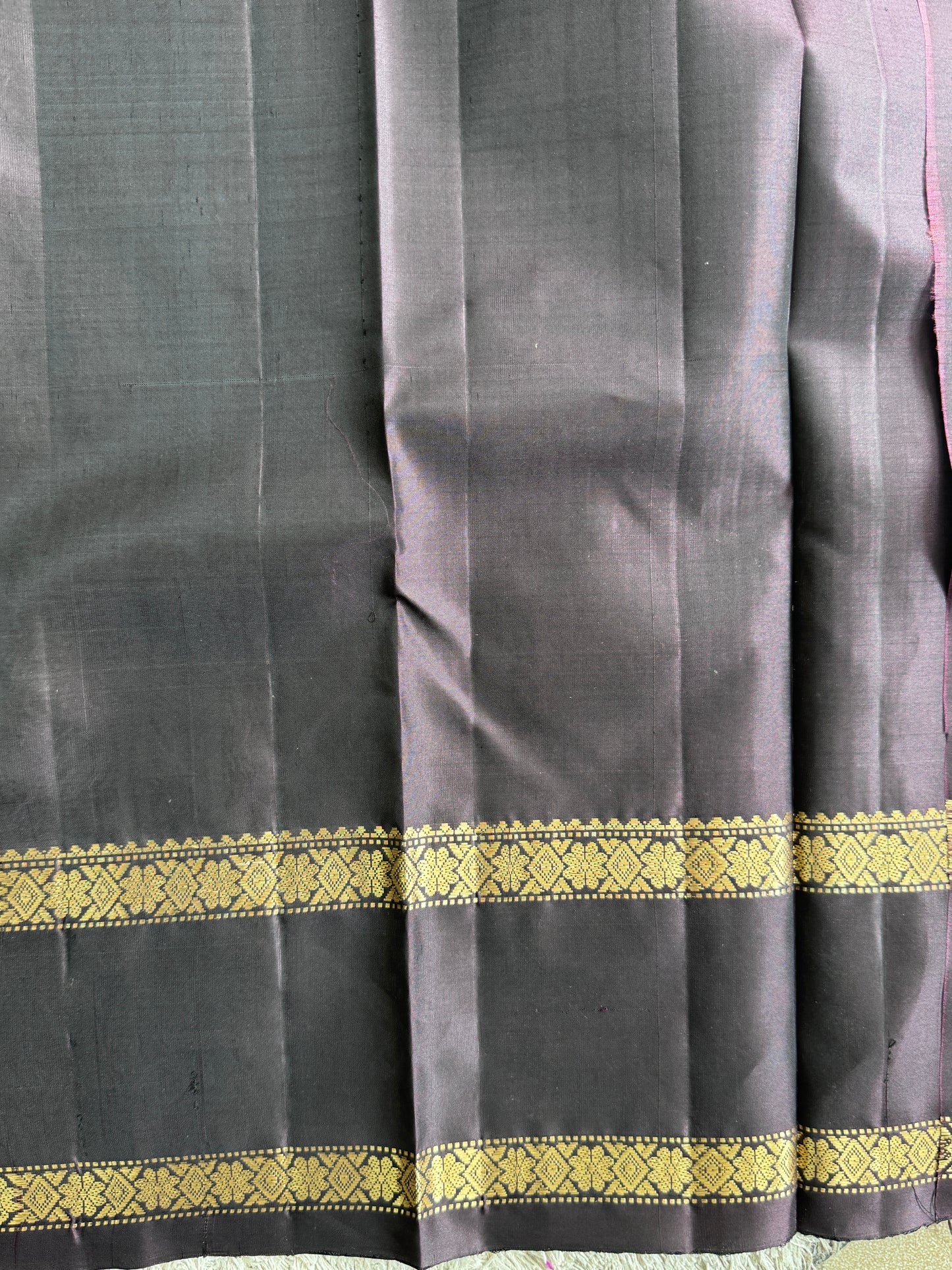 Beage Pure Kanjivaram Silk Saree | Gap Border With Peacock Butta | Handloom | Silk Mark Certified