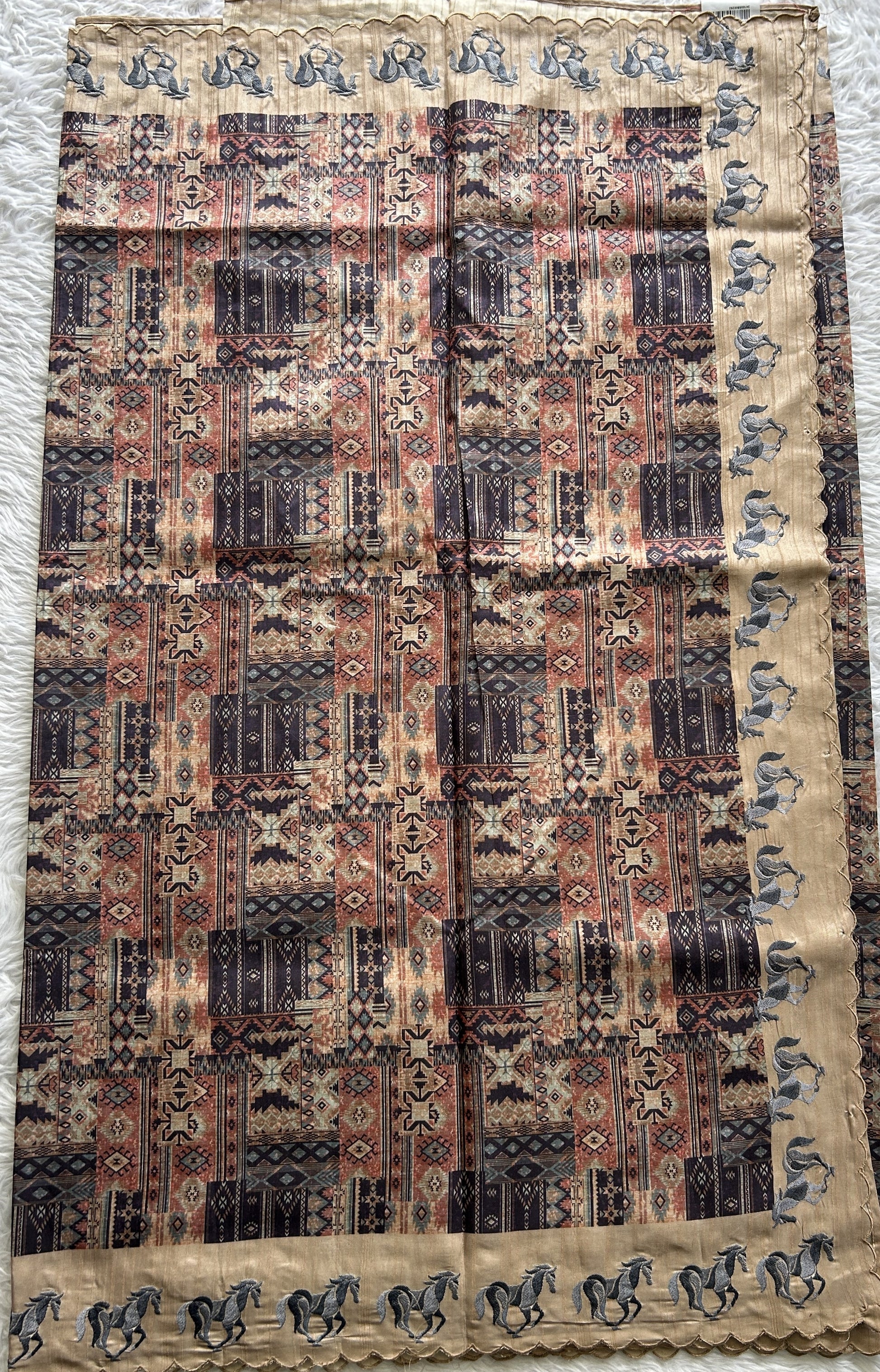 Semi Tussar Saree Light Maroon Colored complemented with a Beige Color Scallop Border. - Sampradaya Designer Studio