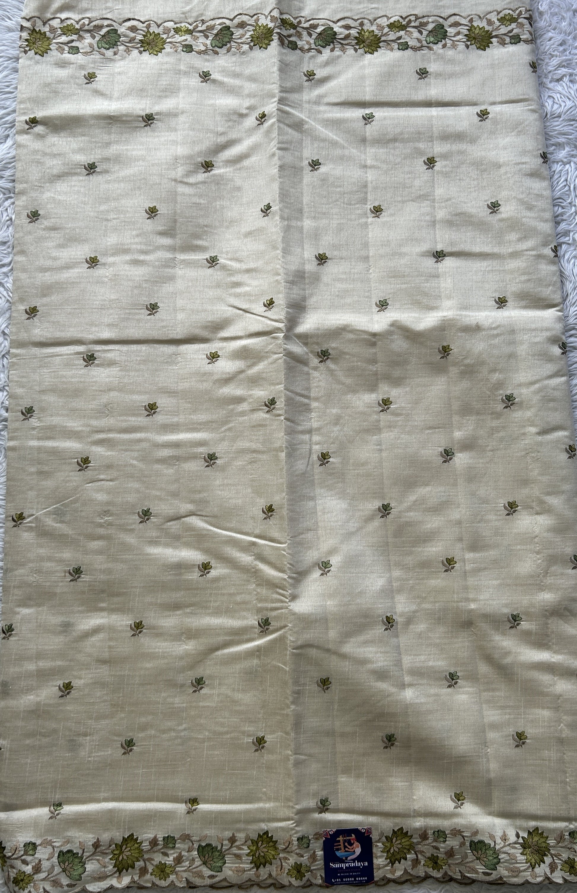 Semi Tussar Saree Off White Colored complemented with a Embroidered Scallop Border. - Sampradaya Designer Studio