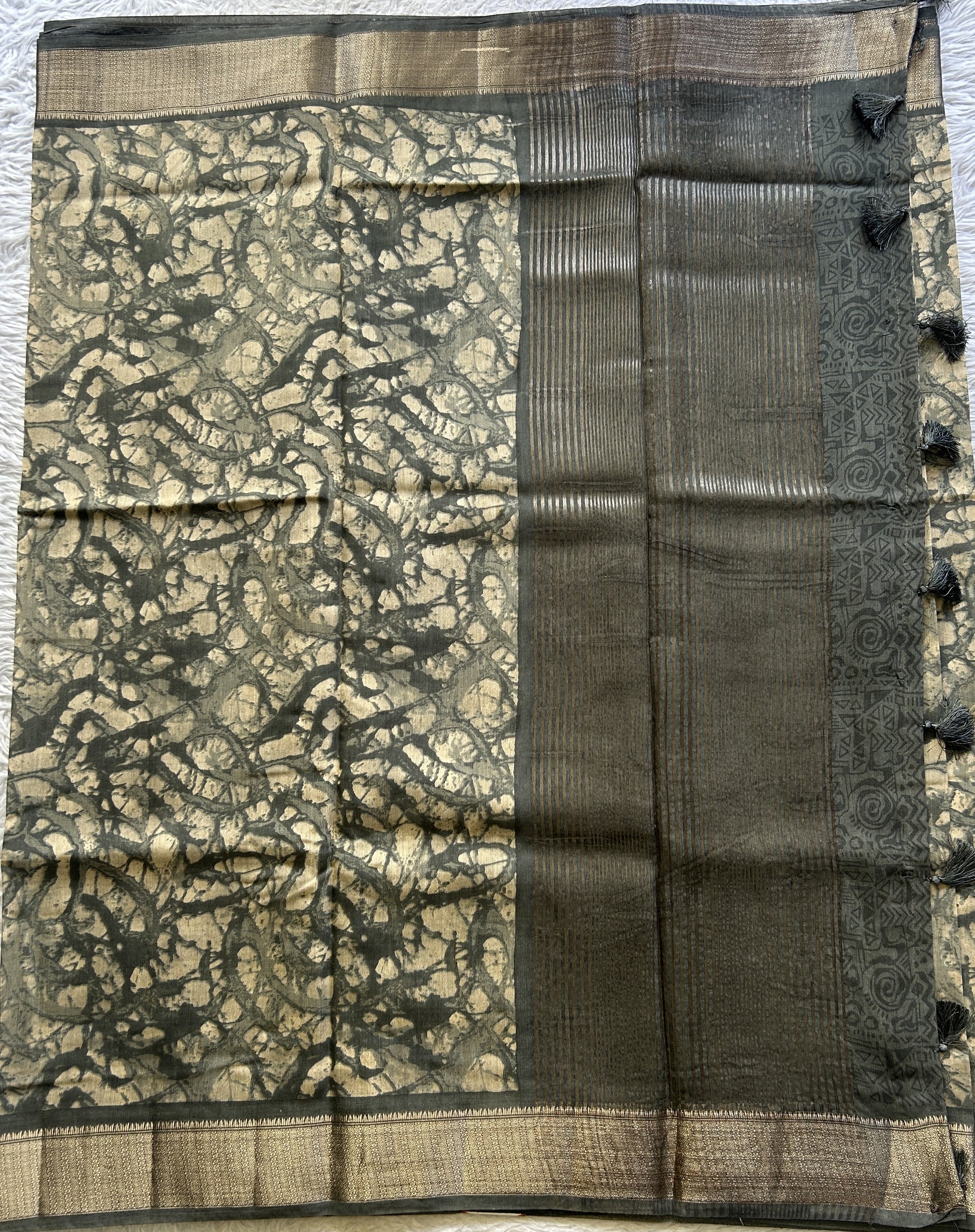 Dola Crepe Saree Gray Colored Elegantly Paired with a Zari Border. - Sampradaya Designer Studio