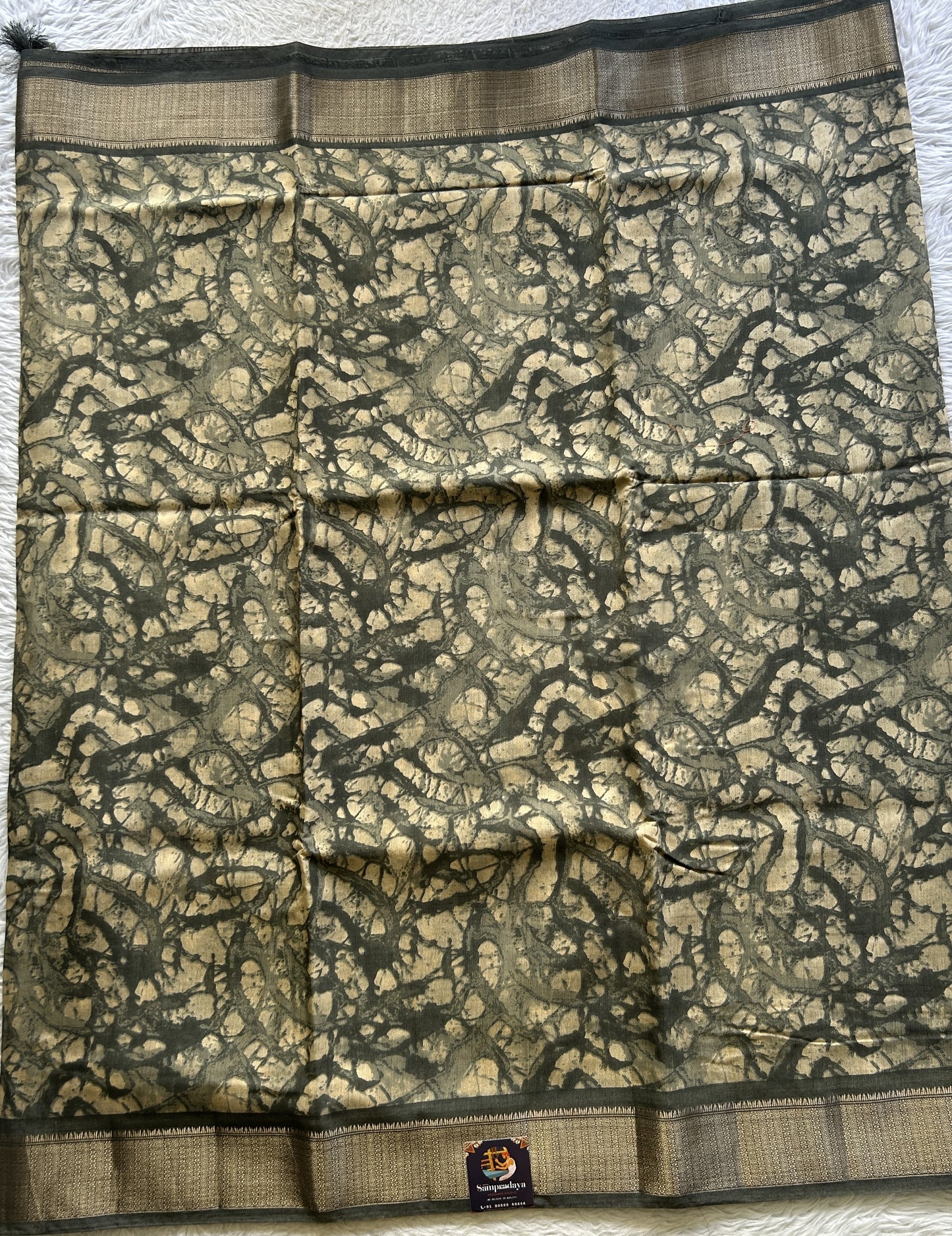 Dola Crepe Saree Gray Colored Elegantly Paired with a Zari Border. - Sampradaya Designer Studio