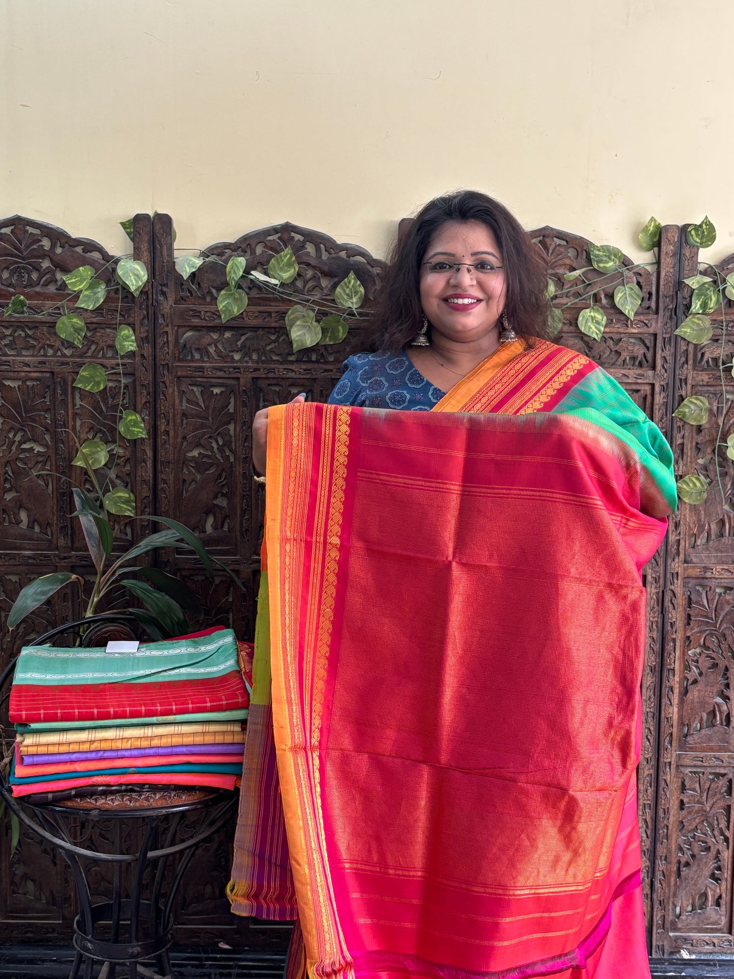 Gadwal Silk Saree Green Colored Complemented With Zari Border. - Sampradaya Designer Studio